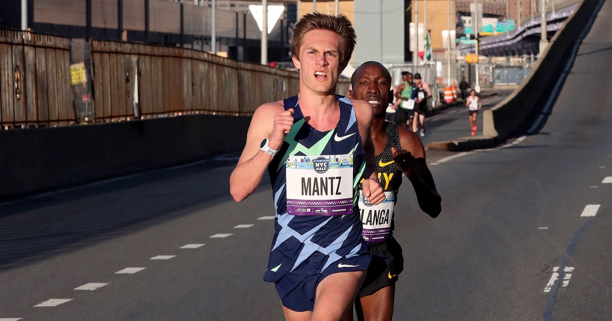 Conner Mantz – Hooray in My Head